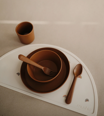 Open image in slideshow, Round Dinnerware Bowl, Set of 2 (Caramel)